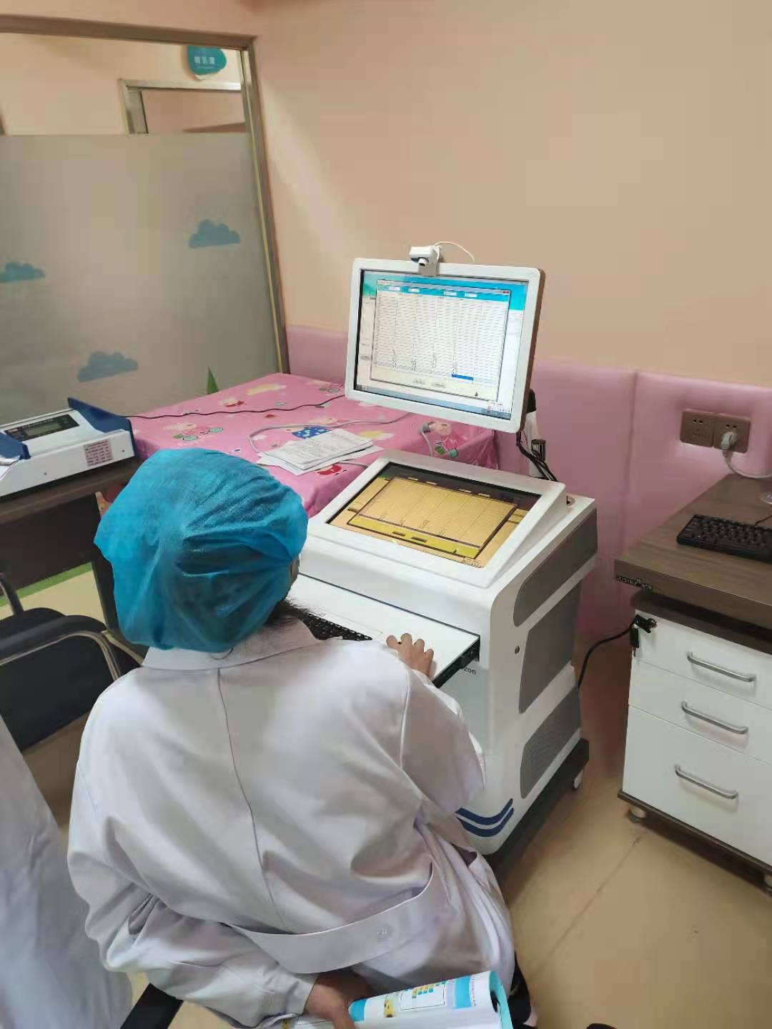 四川省宜賓市趙場社區(qū)衛(wèi)生服務(wù)中心SD-2200兒童綜合素質(zhì)評(píng)價(jià)系統(tǒng)