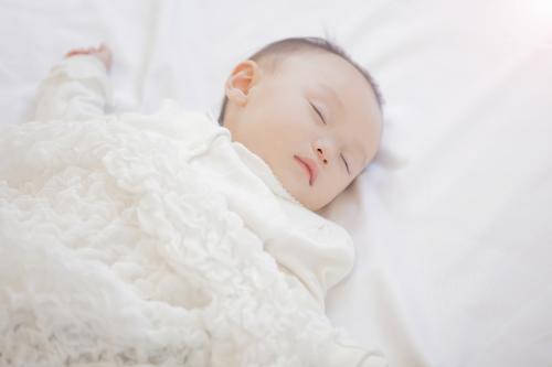 根據嬰兒睡眠判斷母乳量夠不夠